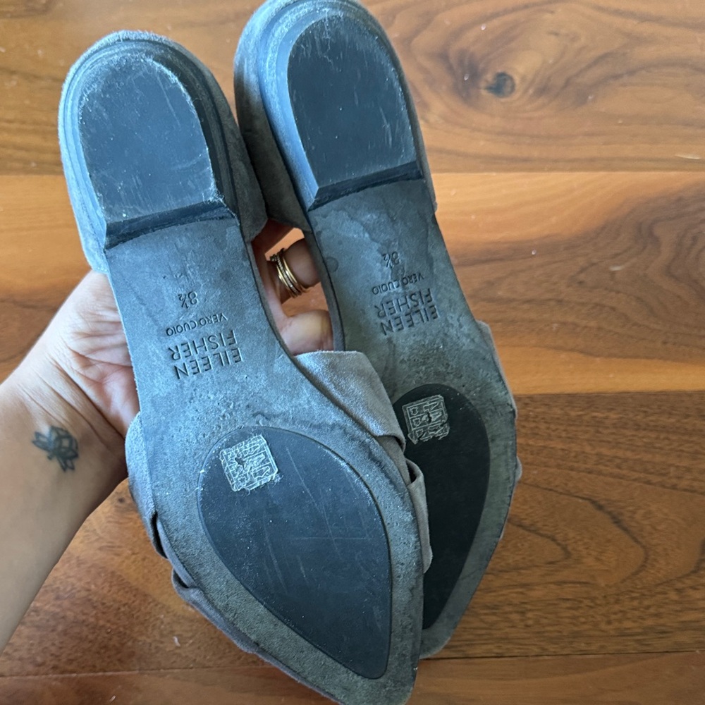 Eileen Fisher Women's Gray Flats with Bow Detail - Picture 3 of 4